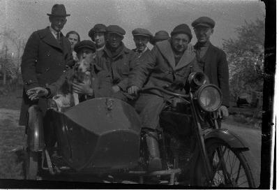 A Beagle takes a ride